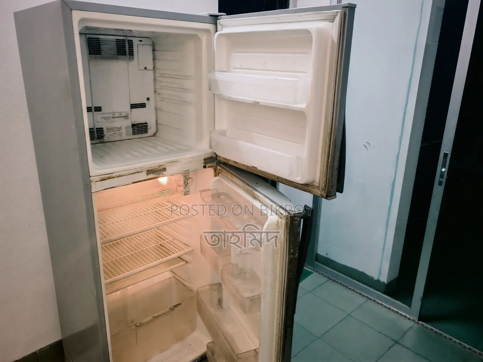 শার্প ২৪৫ লিটার নন ফ্রস্ট রেফ্রিজারেটর