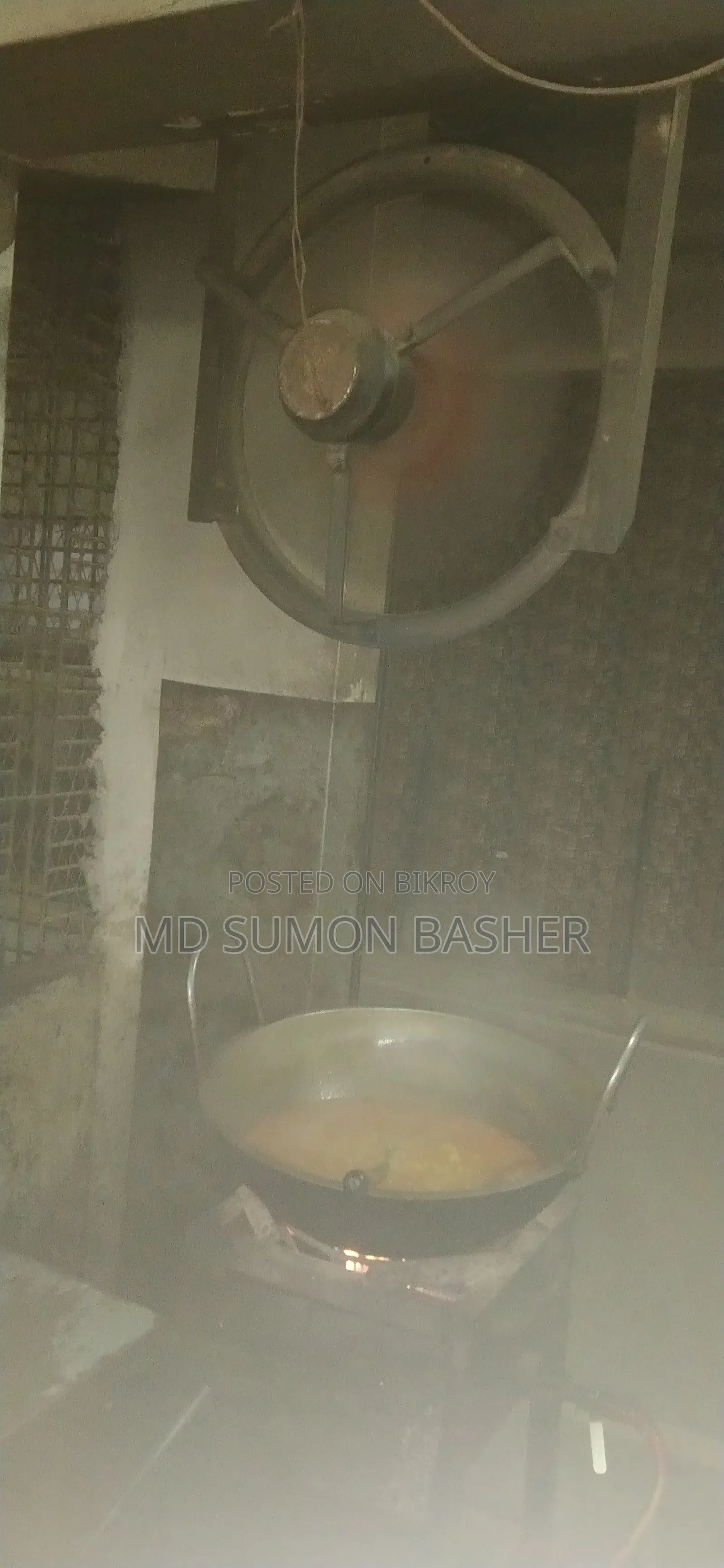 হোটেল ব্যবসার সকল আসবাবপত্র ও সরঞ্জাম । মূল্য আলোচনা সাপেক্ষে
