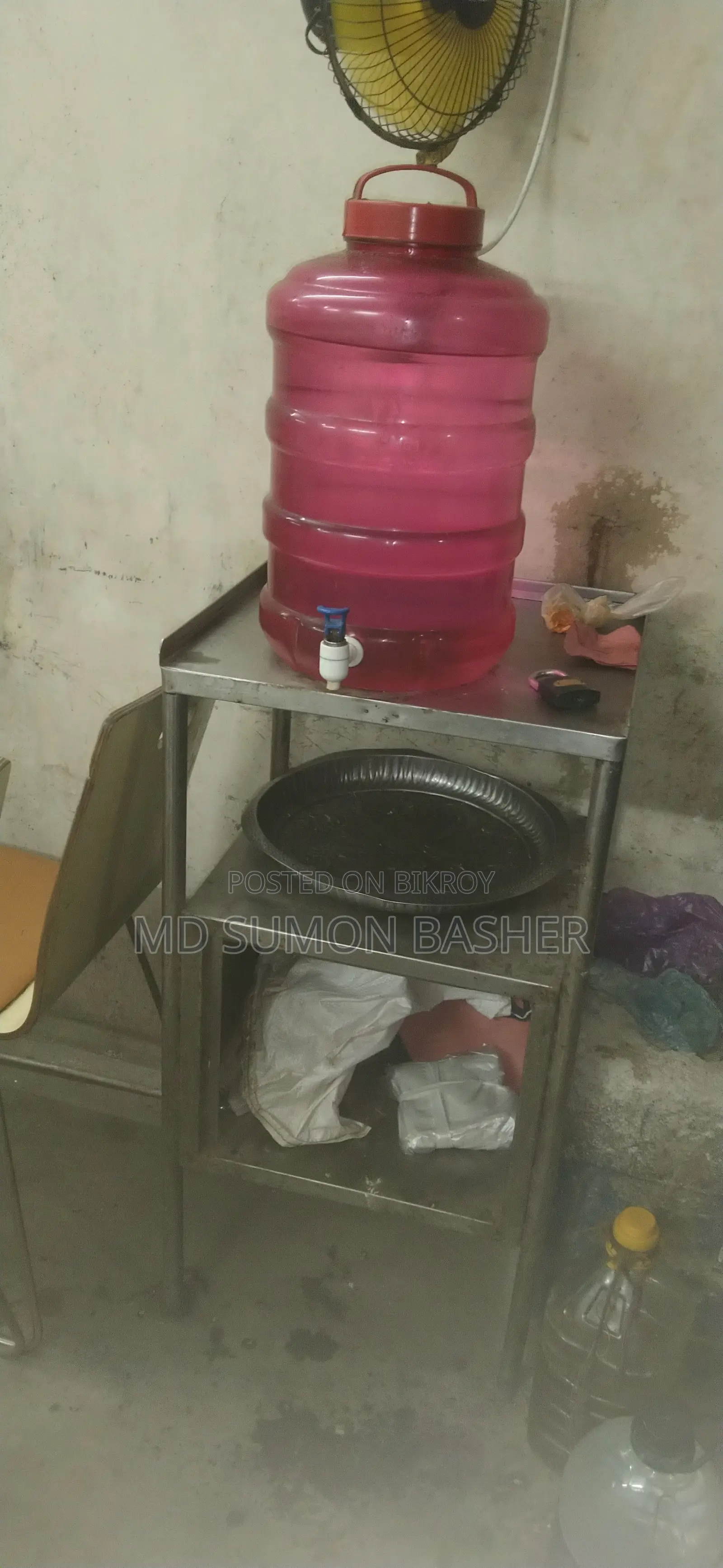 হোটেল ব্যবসার সকল আসবাবপত্র ও সরঞ্জাম । মূল্য আলোচনা সাপেক্ষে