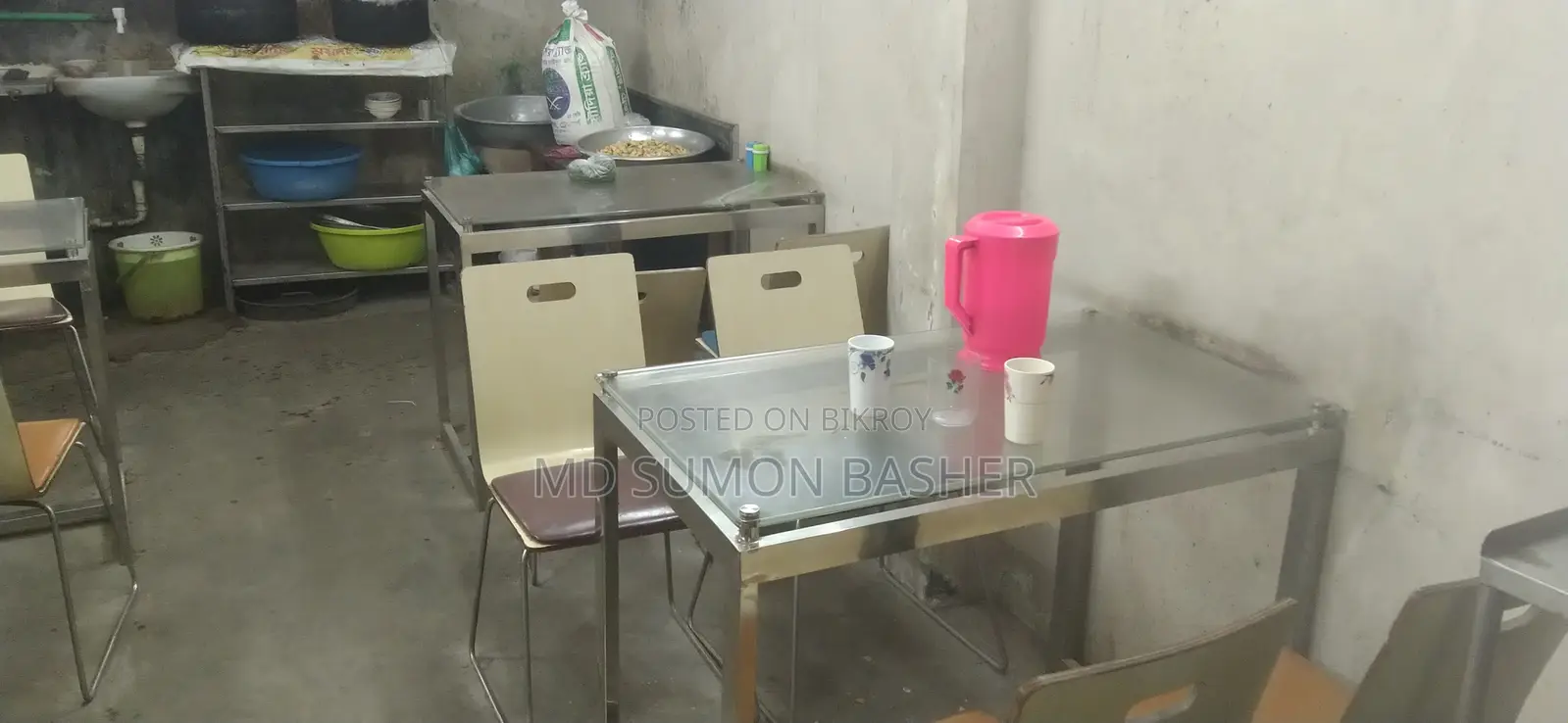 হোটেল ব্যবসার সকল আসবাবপত্র ও সরঞ্জাম । মূল্য আলোচনা সাপেক্ষে