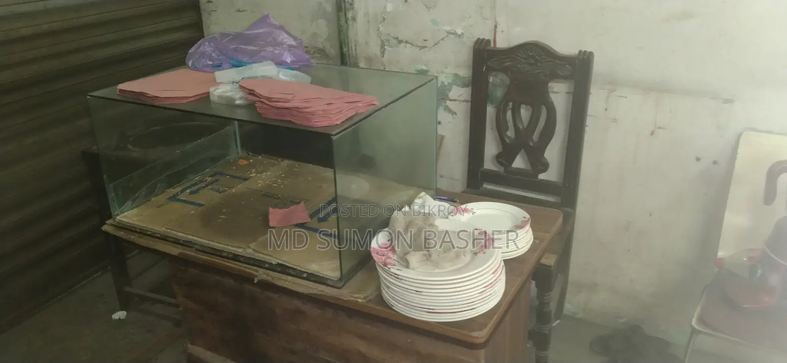 হোটেল ব্যবসার সকল আসবাবপত্র ও সরঞ্জাম । মূল্য আলোচনা সাপেক্ষে