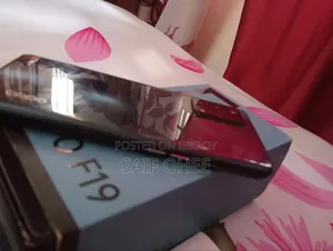 Oppo F19S 128 GB Black