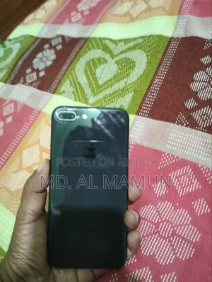 অ্যাপল আইফোন ৮ প্লাস ৬৪ জিবি ব্ল্যাক