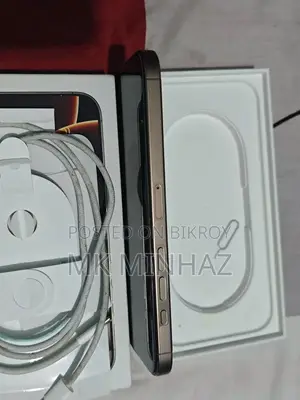 নতুন অ্যাপল আইফোন ১৬ প্রো ম্যাক্স ২৫৬ জিবি রোজ গোল্ড