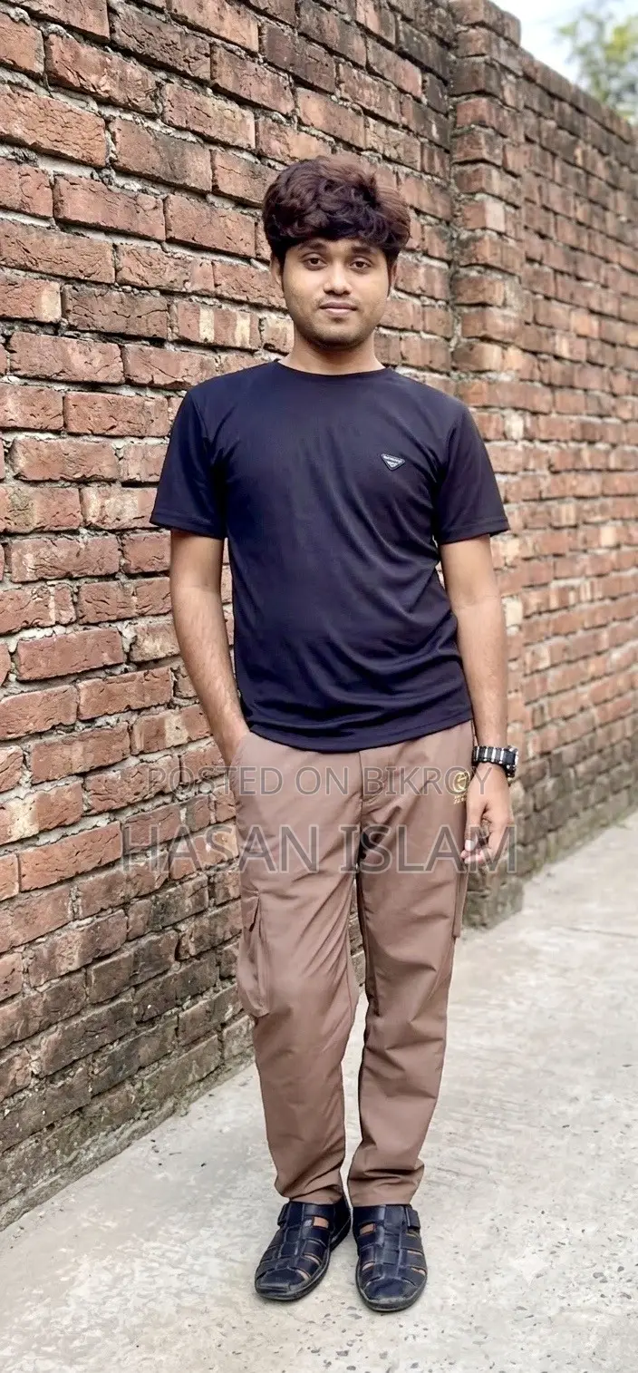 বাসার কাজ করার জন্য চাকরি চাইছি