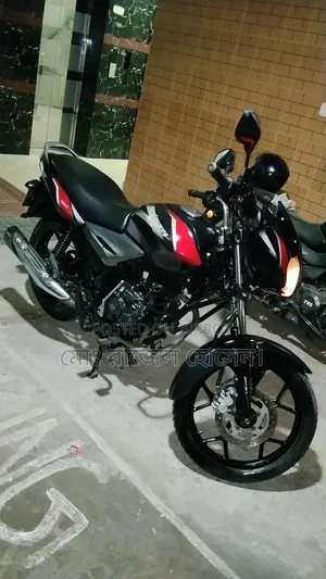 Bajaj Discover 125 2019 Black