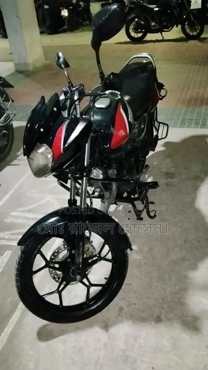 Bajaj Discover 125 2019 Black