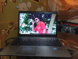 Laptop HP 15-fd1020ns 4GB Intel Core Ultra 7 SSHD+SSD 32GB