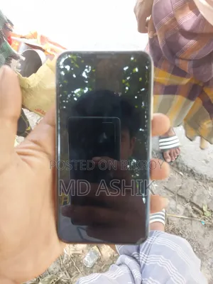 অ্যাপল আইফোন এক্সএস ৬৪ জিবি হোয়াইট