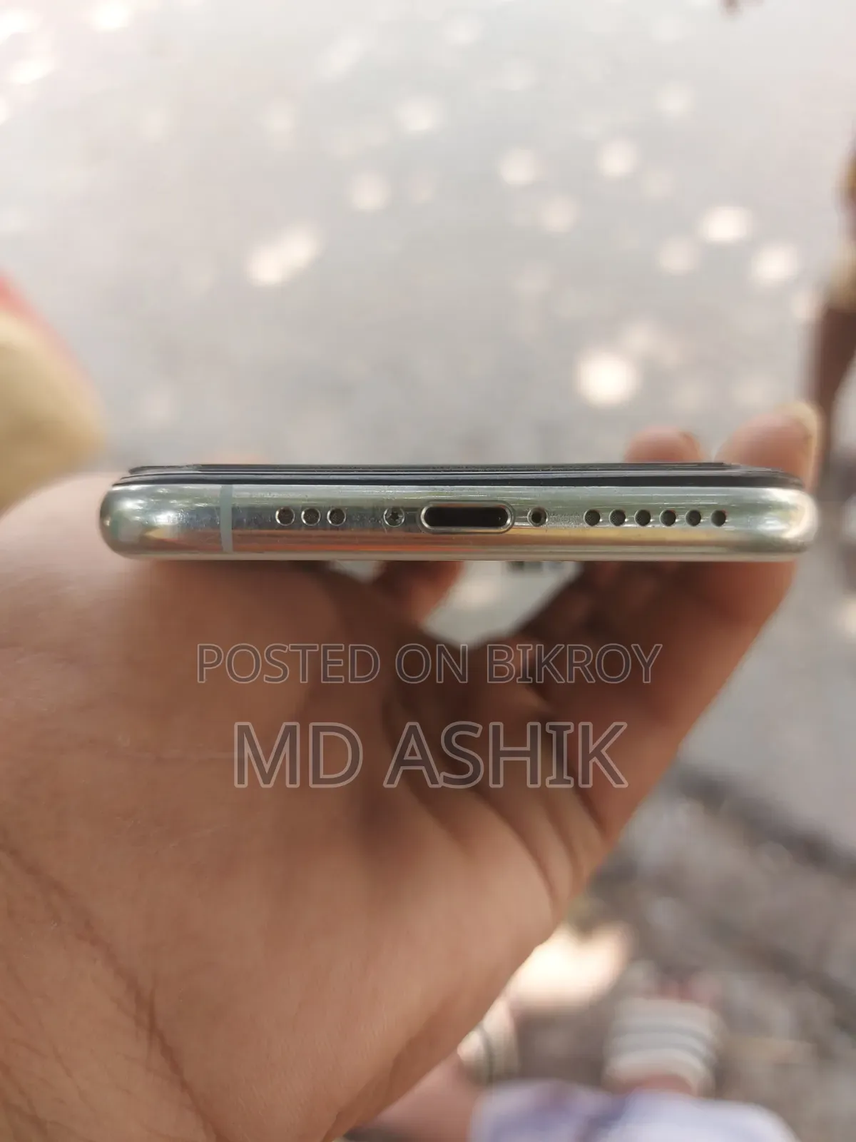 অ্যাপল আইফোন এক্সএস ৬৪ জিবি হোয়াইট