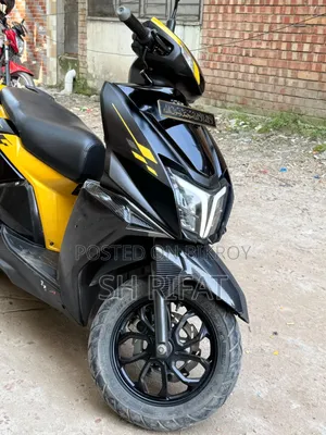 TVS 2024 Yellow