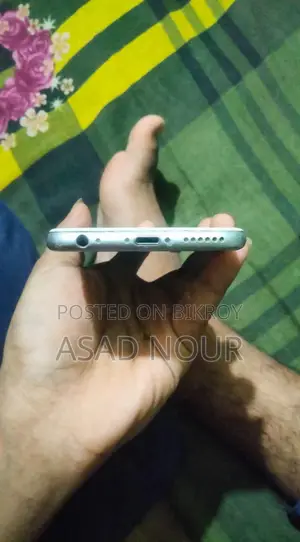 Apple iPhone 6s 16 GB Gray