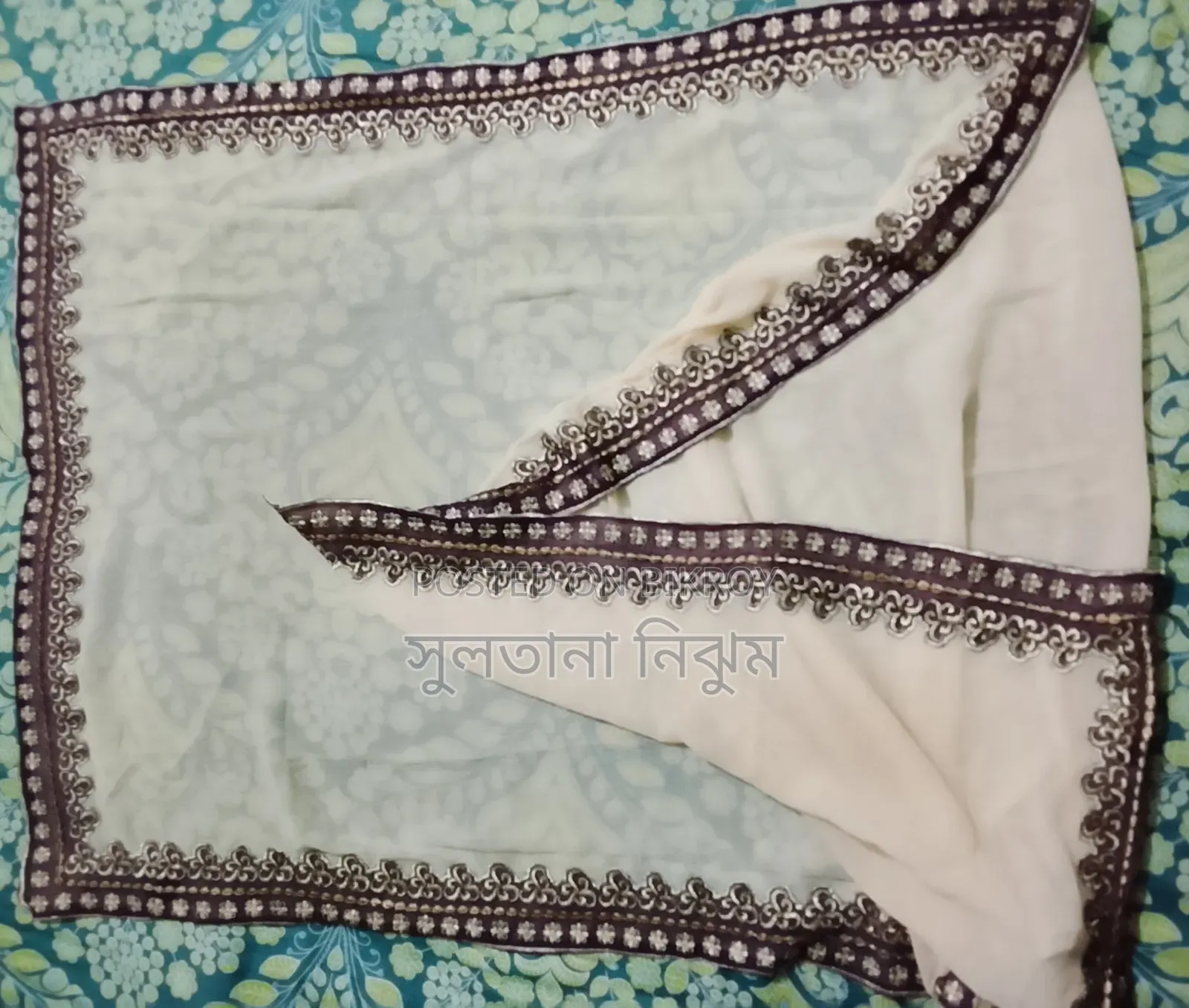 Woman's Gown With Half Sleeve Cotti