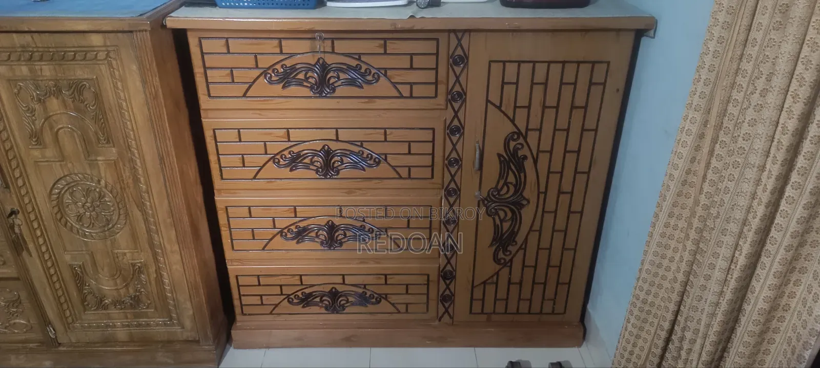 ওয়ারড্রব বিক্রয়