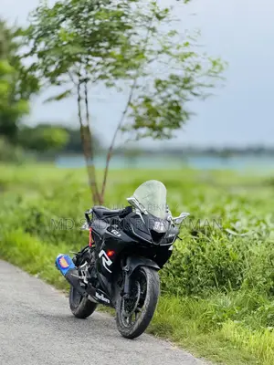 New Yamaha R15 V3 2022 Black