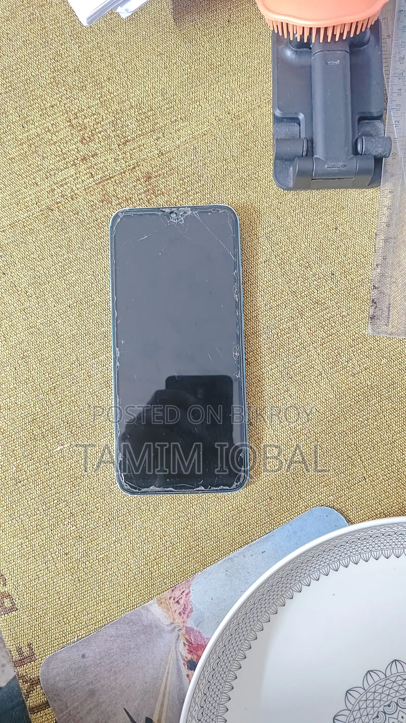 Itel 32 GB Blue