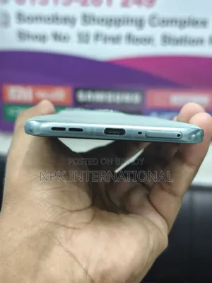 মোটর চলা এজ ৭০ ফিউশন ২৫৬ জিবি