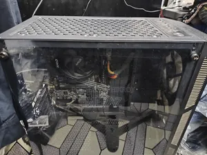 Desktop Computer 8GB AMD Ryzen 5 SSD 128GB