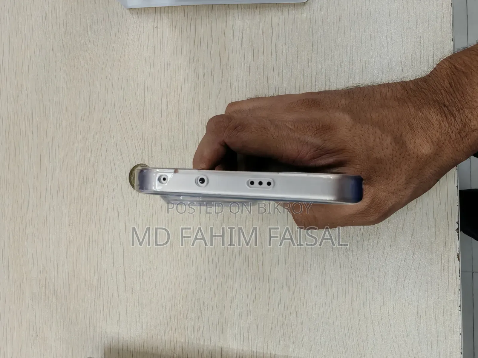 অনার ৪০০ ৫১২ জিবি রোজ গোল্ড