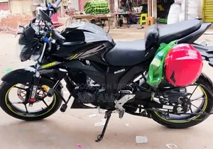 New Suzuki Gixxer 2025 Black