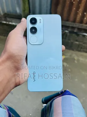 নতুন ভিভো ওয়াই১৯এস প্রো ১২৮ জিবি হোয়াইট