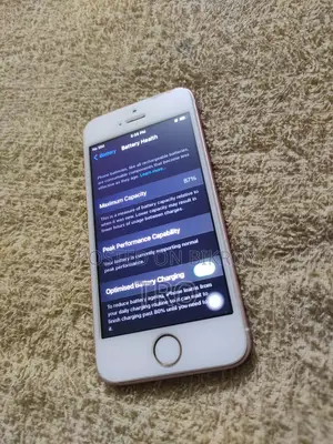 Apple iPhone SE 32 GB Rose Gold