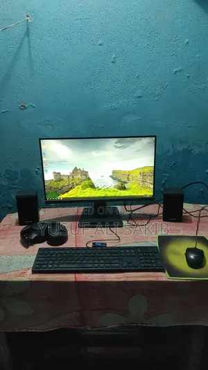 Desktop Computer 8GB Intel Core i3 SSD 256GB