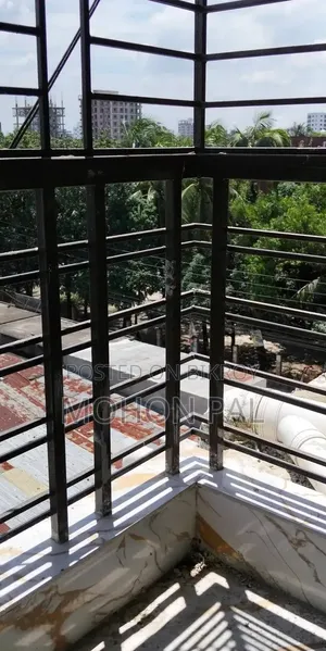 ঢাকার যাত্রাবাড়ীতে ৩ বেডরুমের অ্যাপার্টমেন্ট বিক্রয়ের জন্য