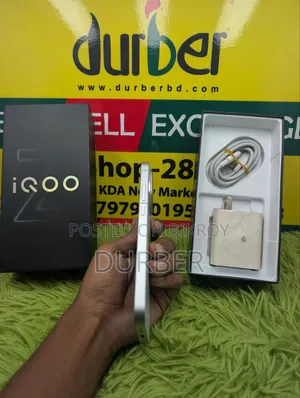 ভিভো আইকিউও জেড১১ টার্বো ২৫৬ জিবি হোয়াইট