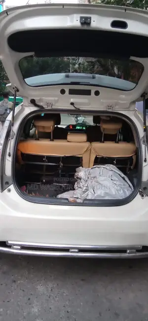 Toyota Aqua 2013 Pearl