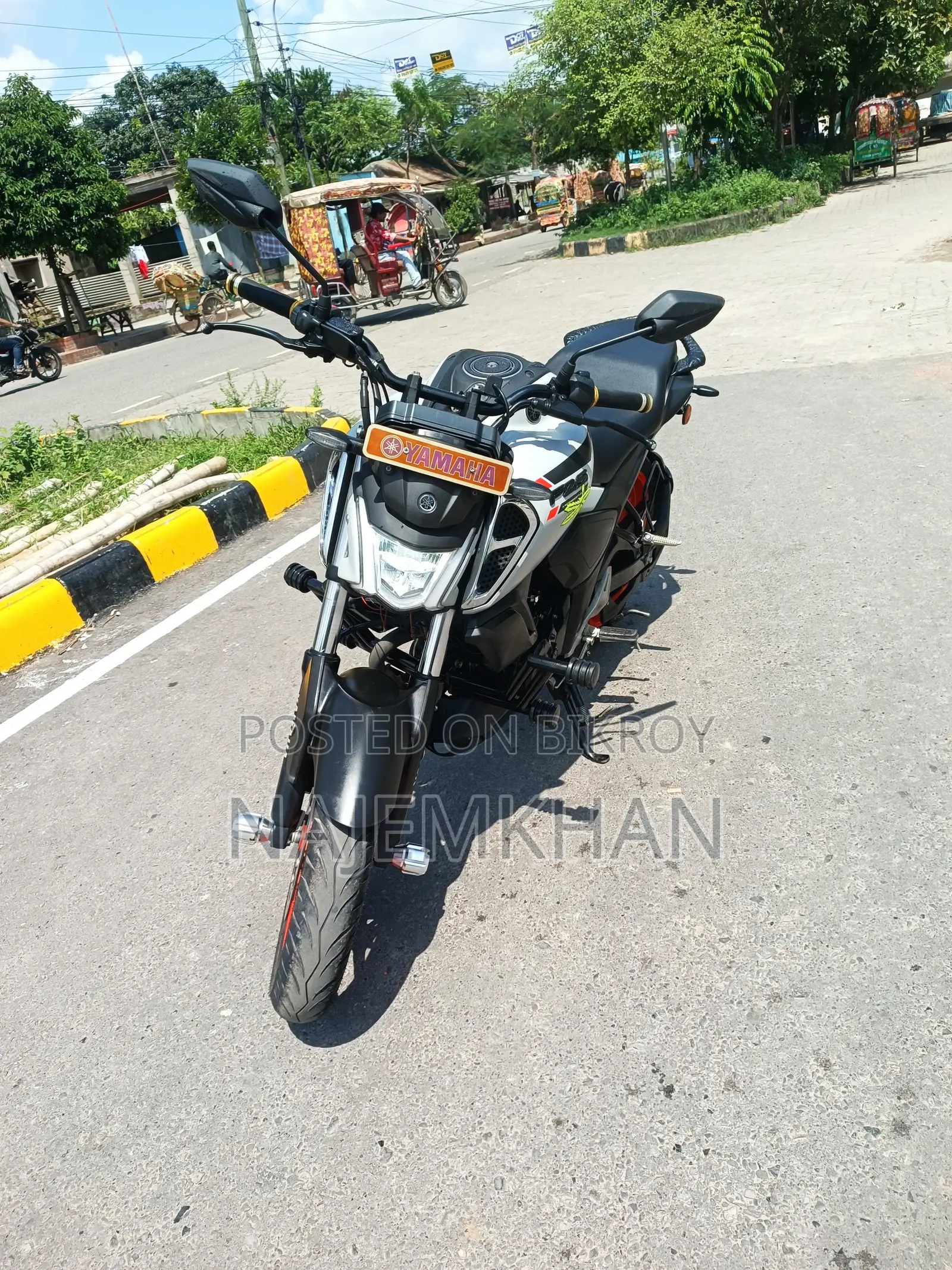 ইয়ামাহা এফজেডএস ভি৪ ২০২৬ সাদা