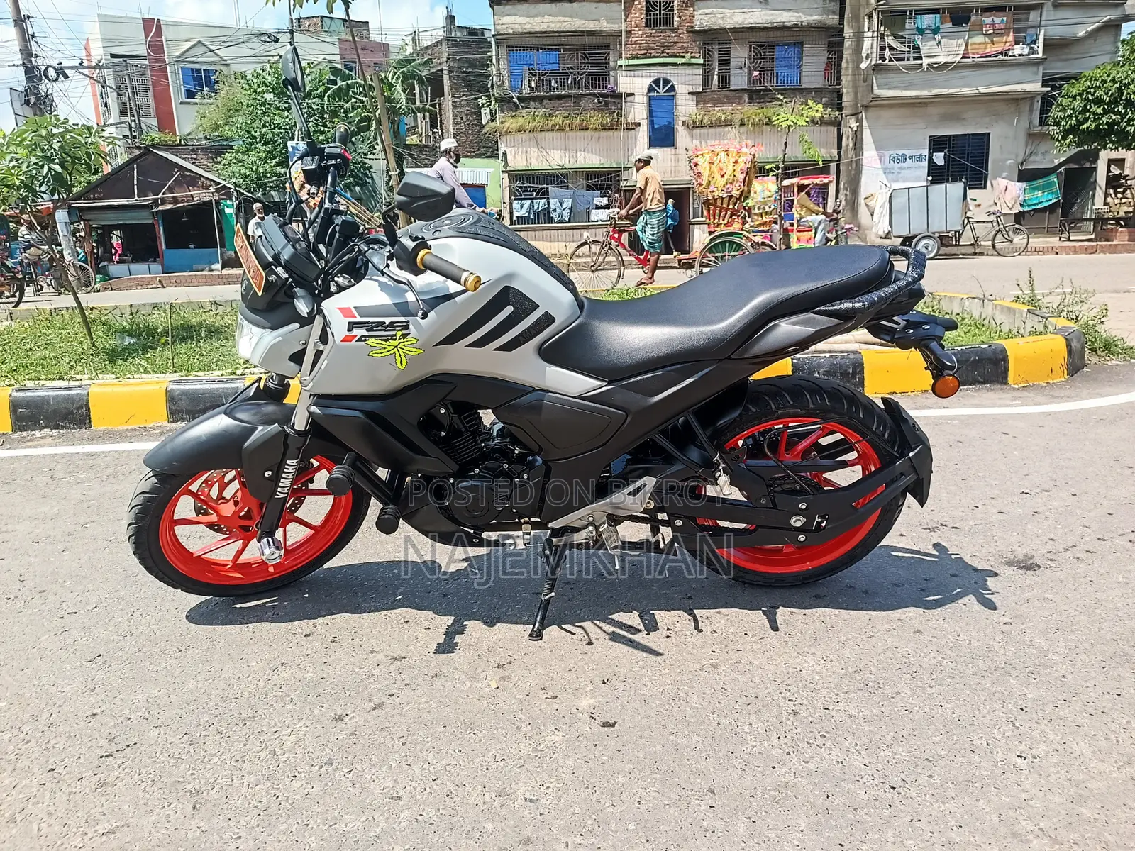 ইয়ামাহা এফজেডএস ভি৪ ২০২৬ সাদা