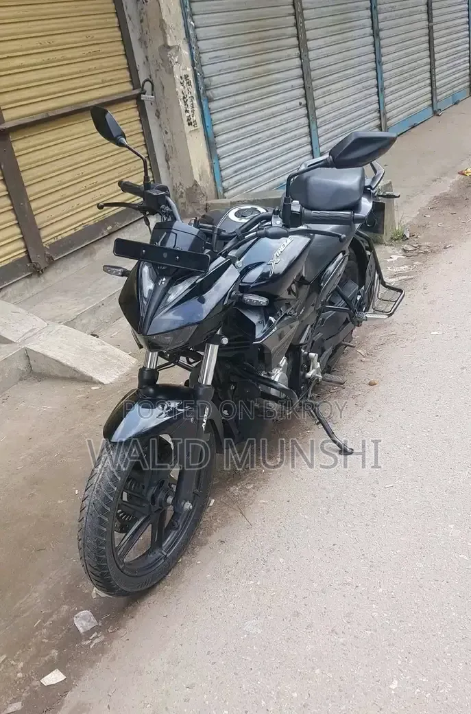 New Hero Xtreme 125R 2025 Black