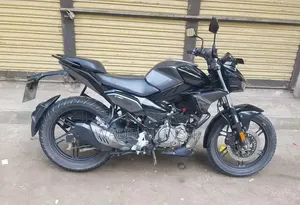 New Hero Xtreme 125R 2025 Black