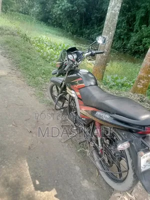Mahindra Centuro 2017 Black