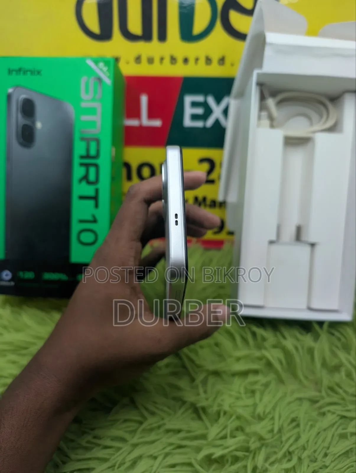Infinix Smart 10 64 GB Silver