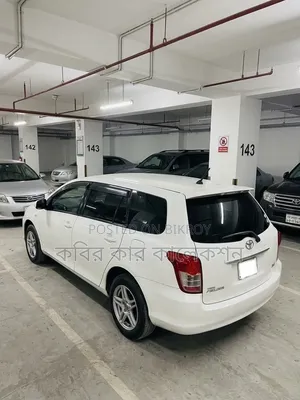 Toyota Corolla 2012 White