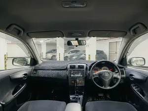 Toyota Corolla 2012 White