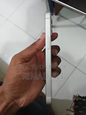 Apple iPhone 13 128 GB White