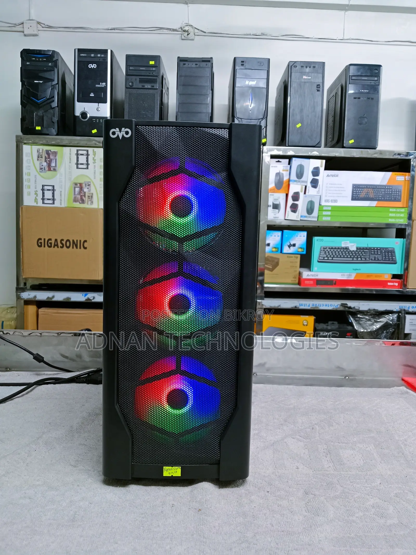 Desktop Computer 8GB AMD Ryzen 5 SSD 256GB