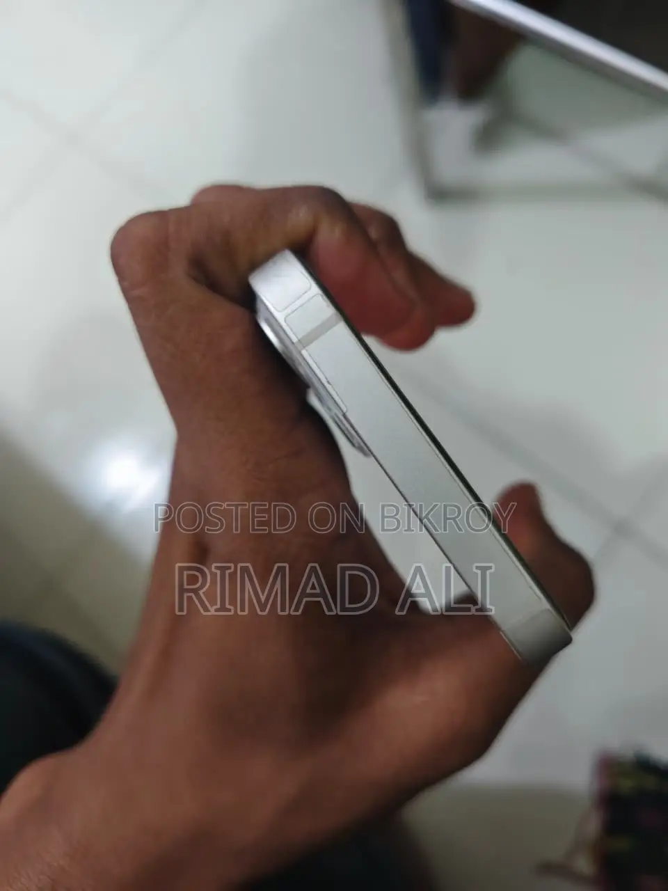 Apple iPhone 13 128 GB White