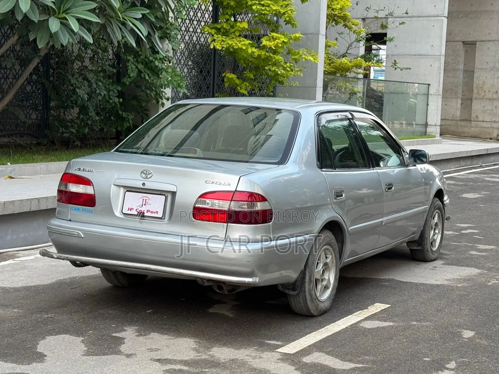 Toyota Corolla X 1.3 2000 Silver