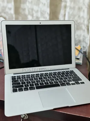 Laptop Apple MacBook Air 2017 8GB Intel Core i5 SSD 128GB