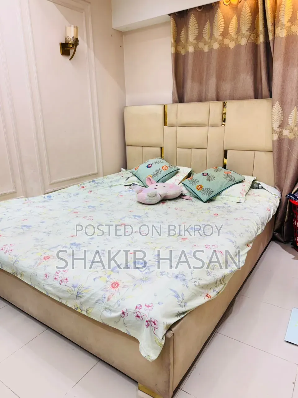 Beautiful Queen Size Bed | Stylish Design | Excellent Condition