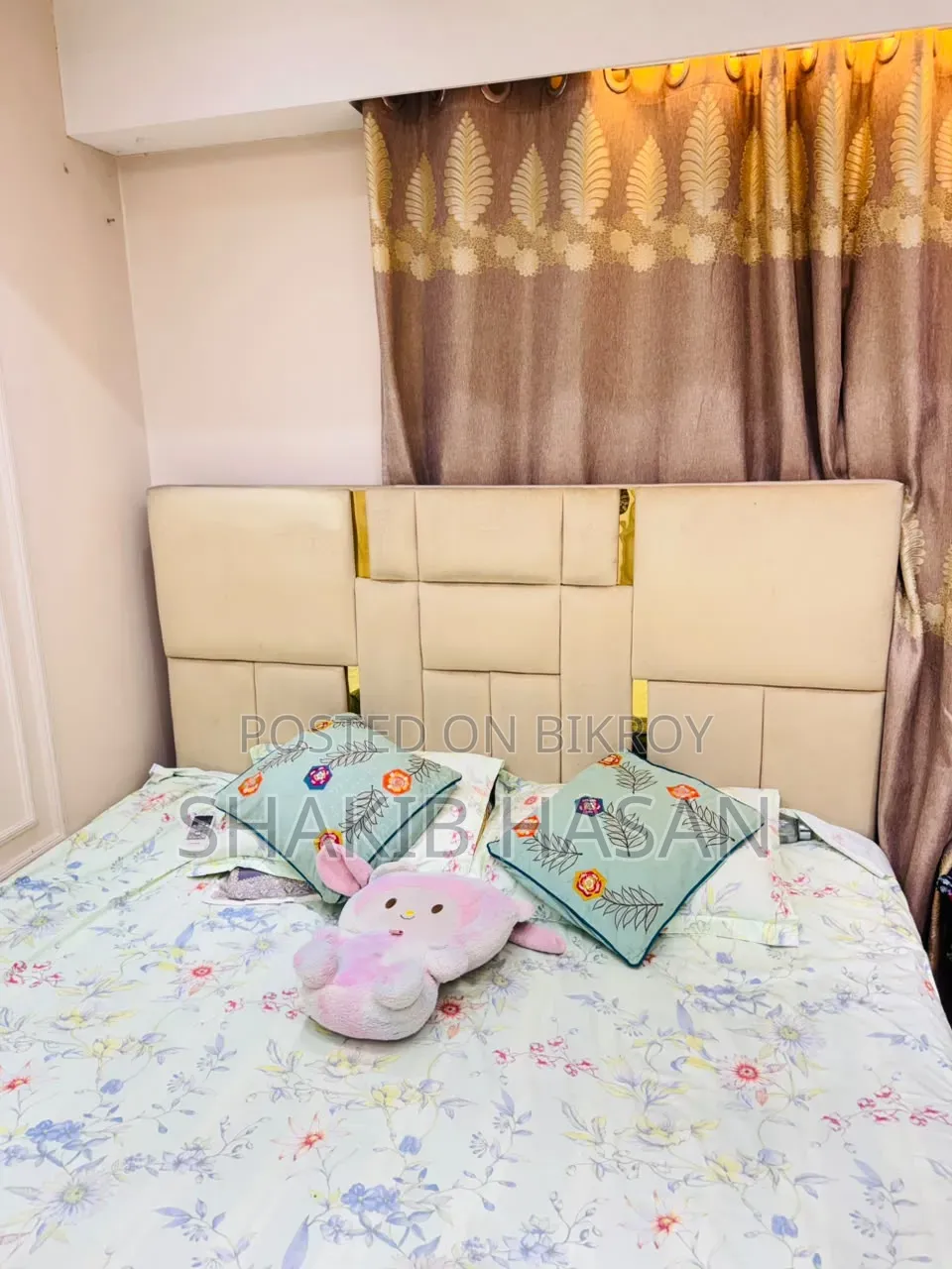 Beautiful Queen Size Bed | Stylish Design | Excellent Condition