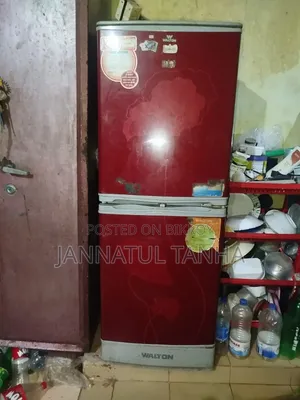 ব্যবহৃত ফ্রিজ বিক্রি করা হবে