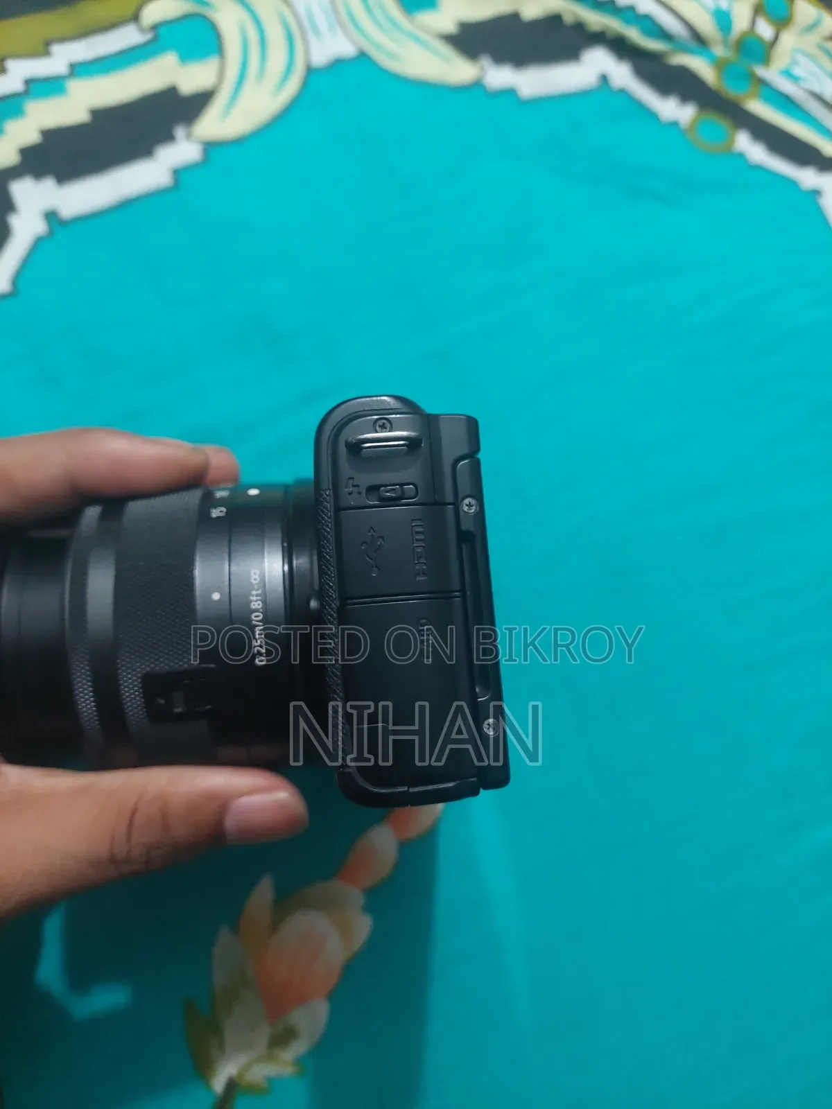 Canon M200