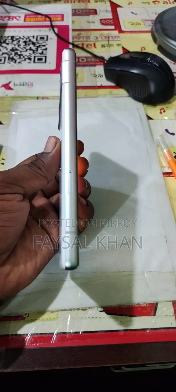 Google Pixel 7a 128 GB White