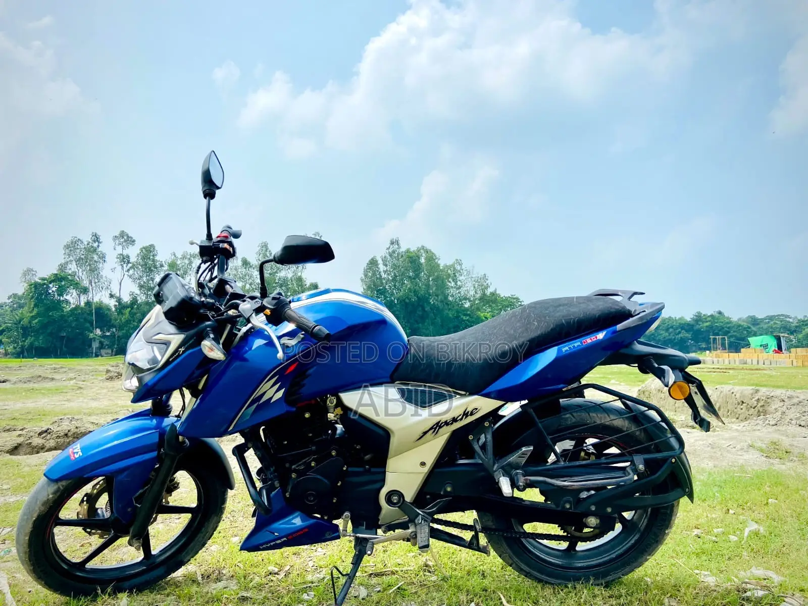 TVS Apache RTR 160 4V 2022 Blue