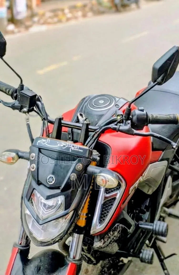 Yamaha FZS V3 2022 Red